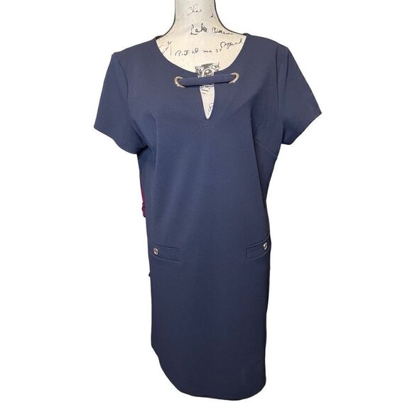 Tommy Hilfiger Dresses & Skirts - Tommy Hilfiger Scuba Crepe Pocket Shift‎ Dress in Navy Size 16